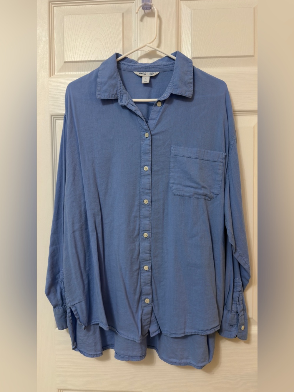 Old Navy Blue Women’s Casual Button-Down Shirt with Chest Pocket